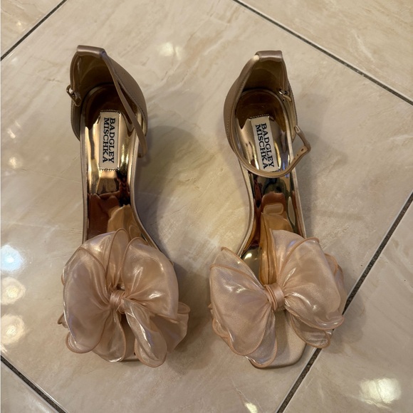 Badgley Mischka Nelly bowed kitten heels size 8 pink - Picture 2 of 5